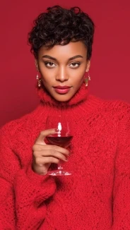 Casting Talent for Stella Rosa Holiday Shoot